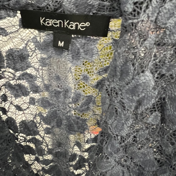 Top - Picture 2 of 2